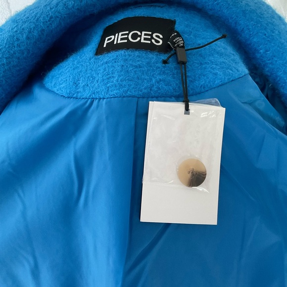 🛑🛑🛑💎 GORGEOUS BLUE COAT 💎 - Picture 6 of 9